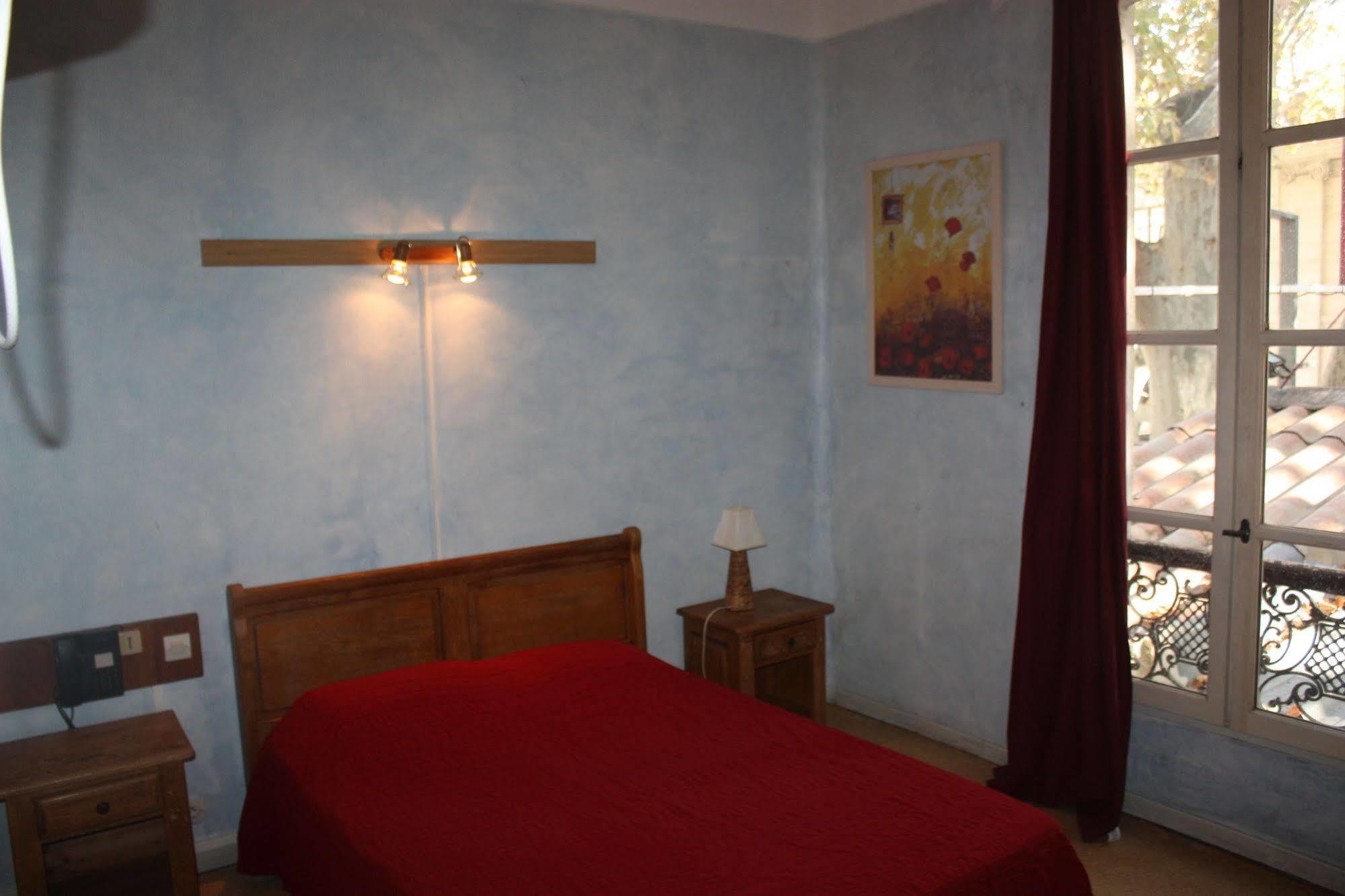 אביניון Hotel Alizea מראה חיצוני תמונה